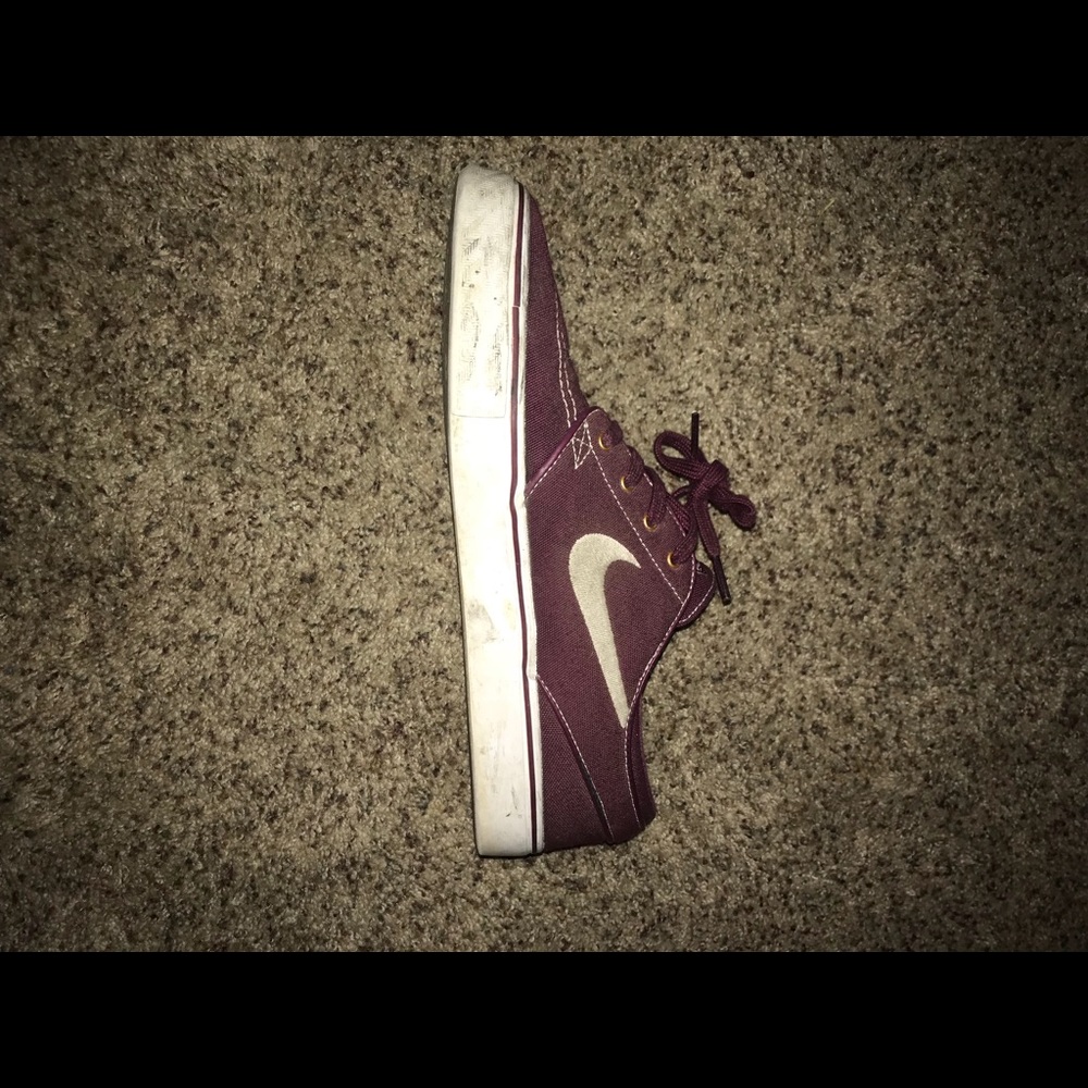 Nike Johns skateboarding shoes brand new